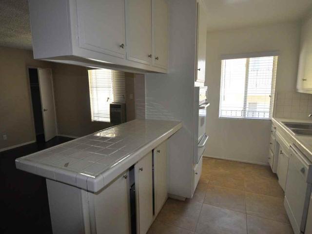 Apartment for rent in Lake Balboa Neighborhood Council District, Canoga Park