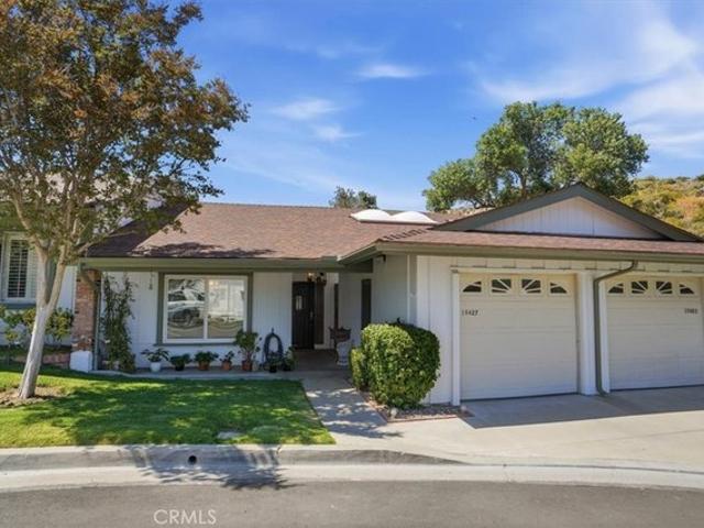 Condo for sale in Newhall, Santa Clarita