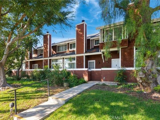 Townhouse for sale in Reseda, California