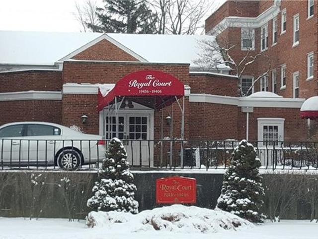 Condo for sale in Shaker Heights, Ohio