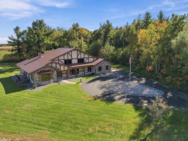 House for sale in Amherst Junction, Portage County