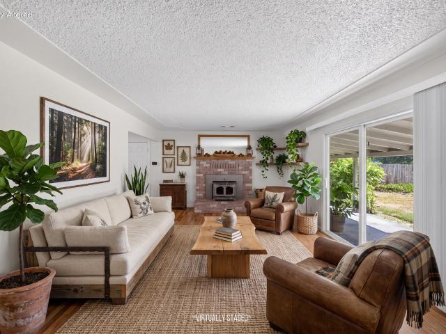 House for sale in Shasta, California
