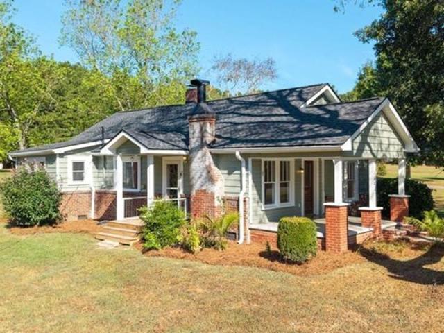 House for sale in Plainville, Gordon County