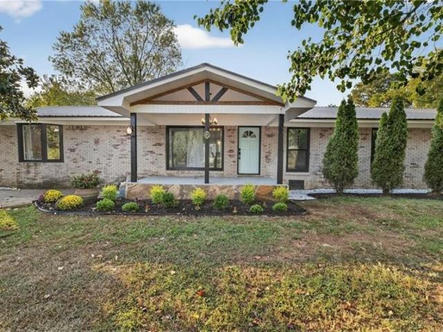 House for sale in Gordon, Georgia