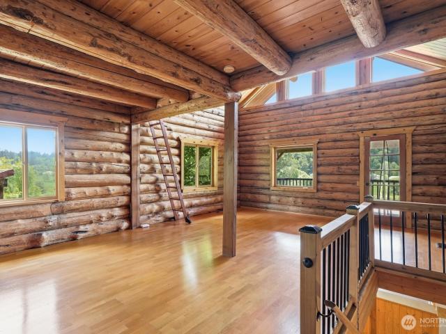 House for sale in Shelton, Washington
