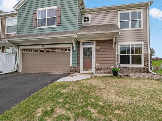 Townhouse for sale in Chanhassen, Minnesota