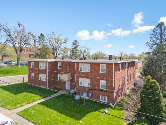Commercial for sale in Canton, Ohio