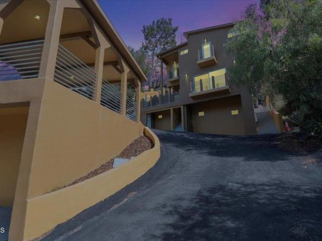 House for sale in Agoura Hills, California