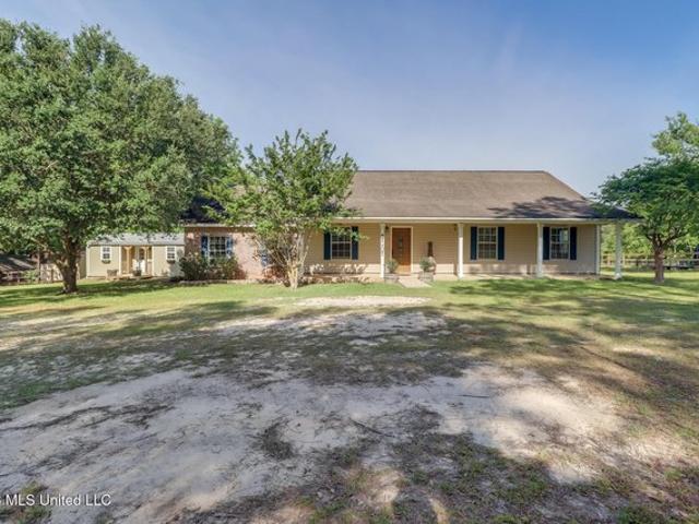 House for sale in Saucier, Mississippi