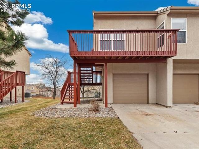 Townhouse for sale in Colorado Springs, Colorado