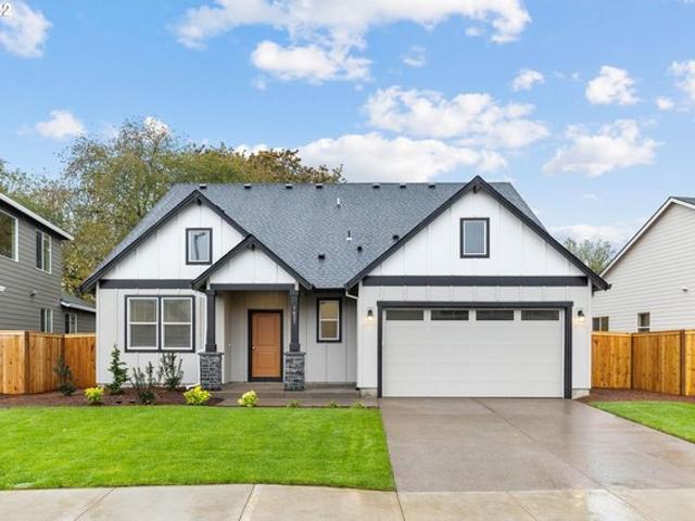 House for sale in Oregonia