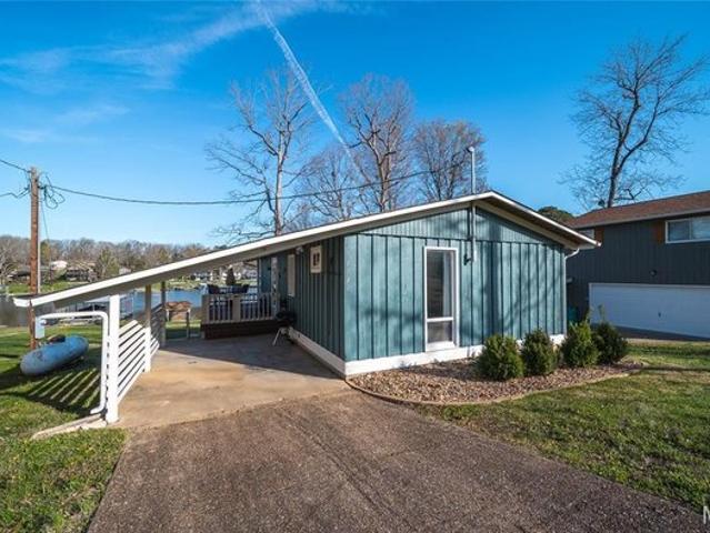 House for sale in Cuba, Missouri