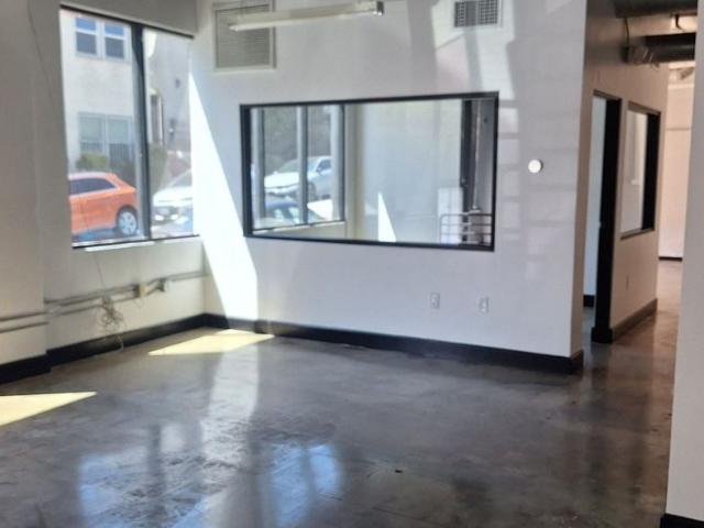 Apartment for rent in Canoga Park, California