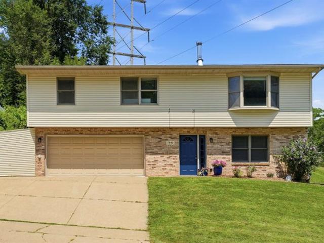 House for sale in Dubuque, Iowa