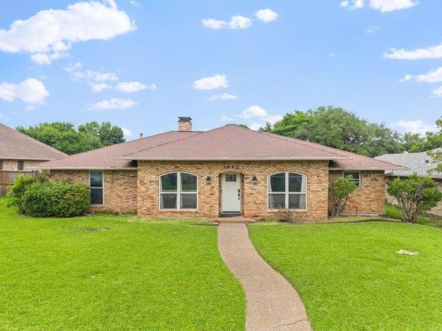 House for sale in Carrollton, Texas