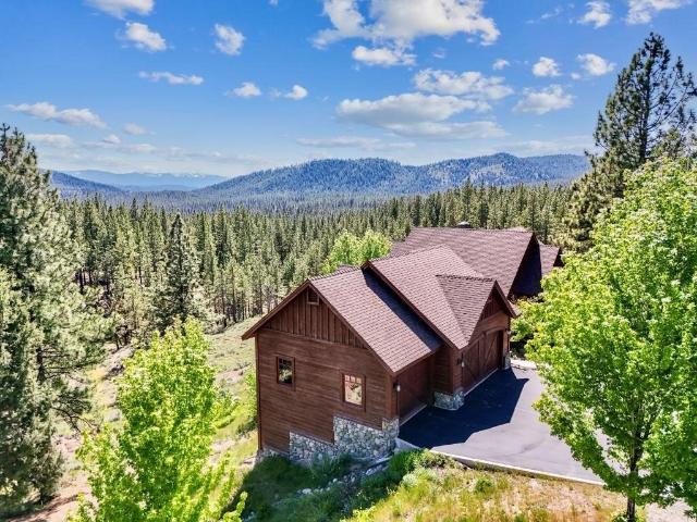 House for sale in Portola