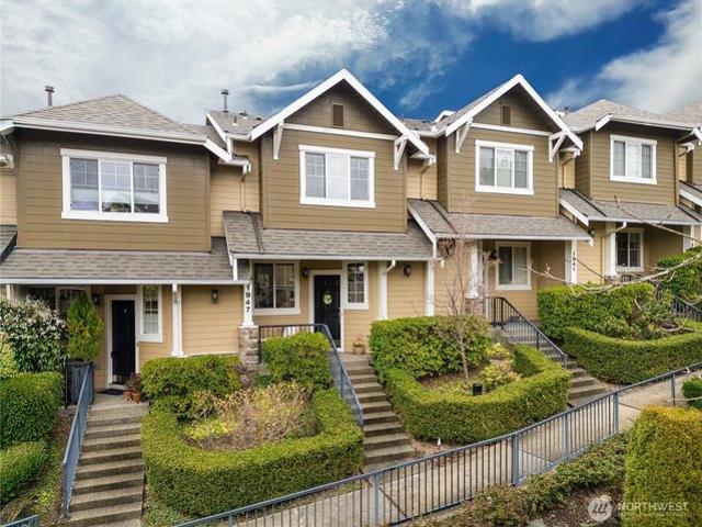Townhouse for sale in Issaquah, Washington