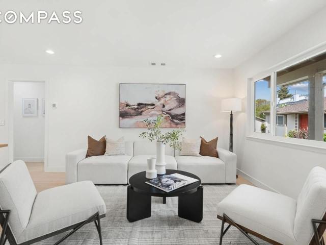 Townhouse for sale in Mountain View