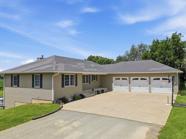 House for sale in Morrison, Whiteside County