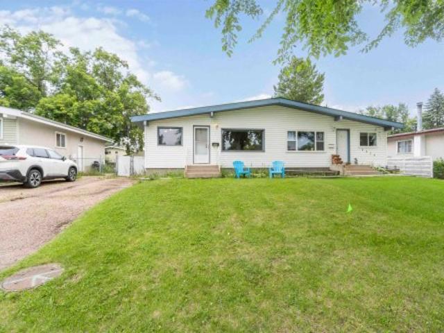 House for sale in Sherwood Park