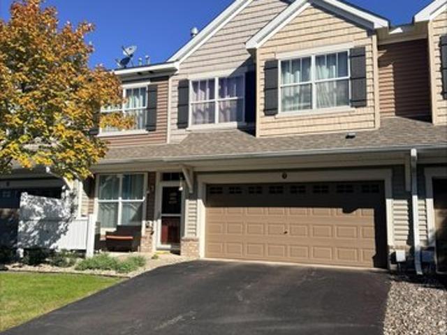 Townhouse for sale in Chanhassen, Minnesota