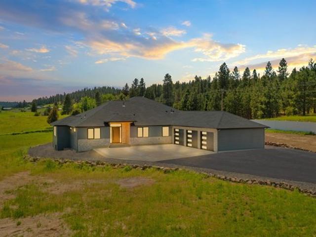 House for sale in Mead, Washington