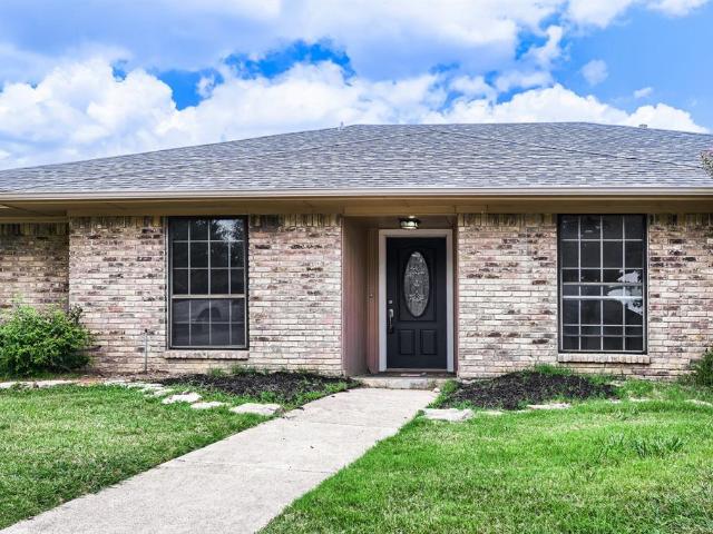 House for sale in Denton, Texas