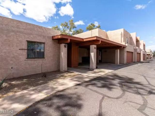 Condo for sale in Tucson Condo for sale in Tucson