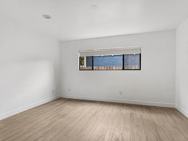 Apartment for rent in Canoga Park, California
