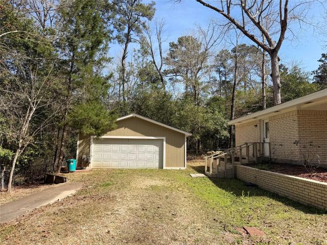 House for sale in Ivanhoe, Texas