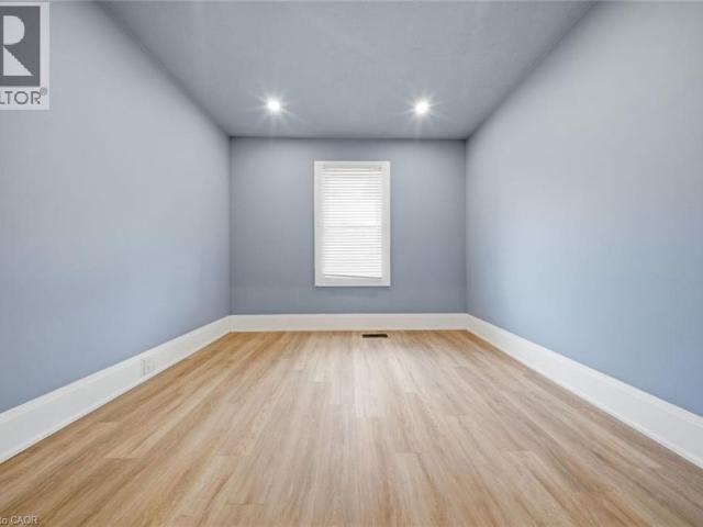 Apartment for rent in Brant, Ontario
