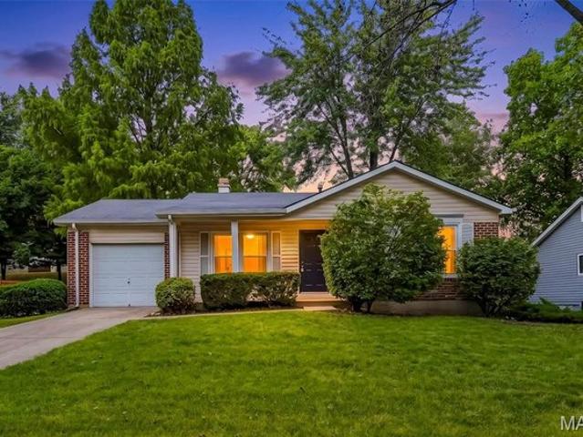 House for sale in Tanglewood, Saint Peters