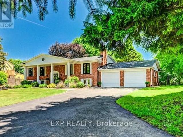 House for sale in Ancaster, Ontario