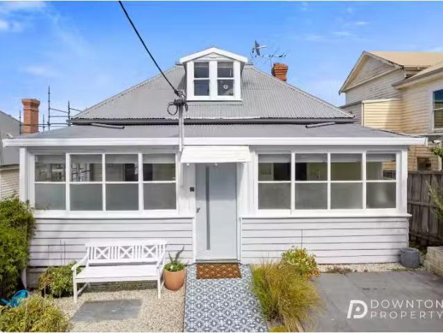 House for rent in Hobart