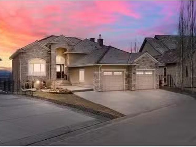 Condo for sale in Cochrane, Alberta