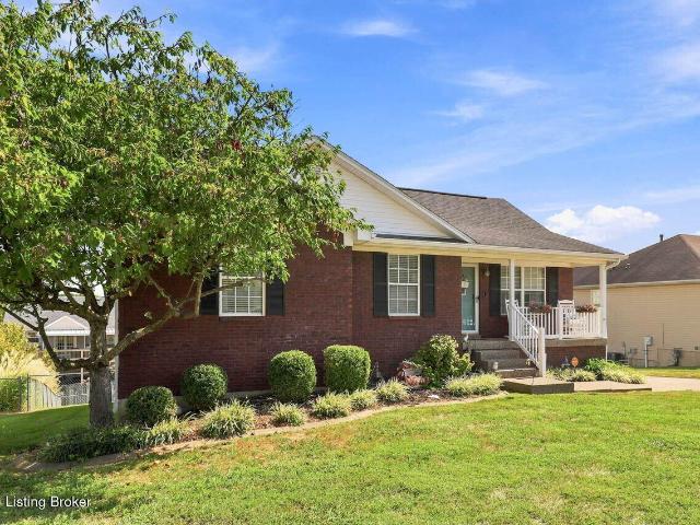 House for sale in Mount Washington, Bullitt County
