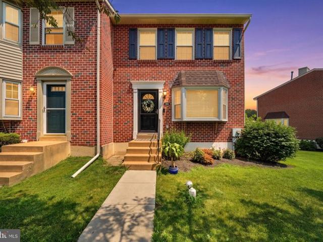 Townhouse for sale in Chester, Pennsylvania