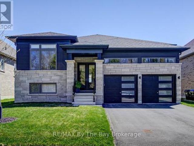 House for sale in Wasaga Beach, Ontario