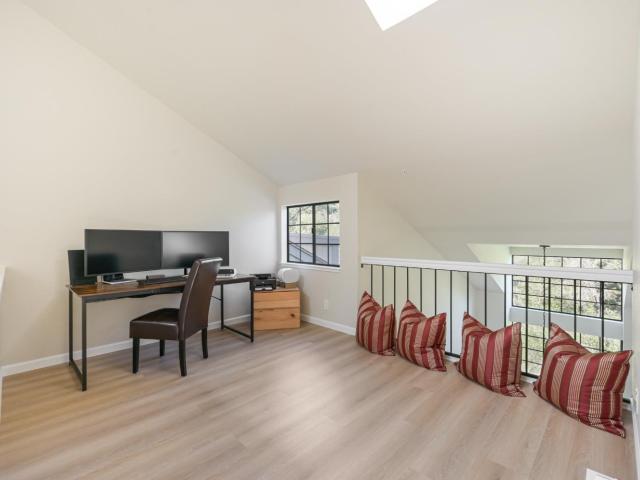 Townhouse for sale in Novato, California