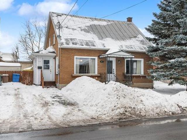 House for sale in Les Jardins-de-napierville, Quebec