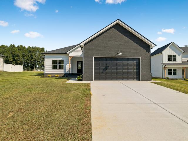 House for sale in Smithville, Middle Tennessee