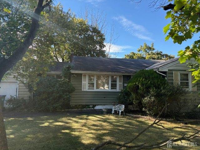 House for sale in Edison, New Jersey