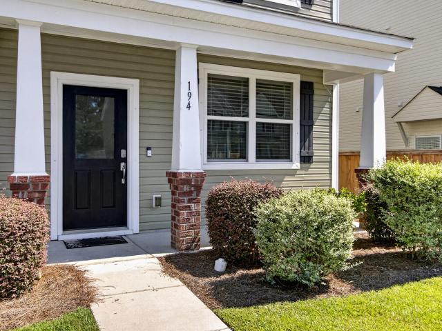 Townhouse for sale in Goose Creek, South Carolina