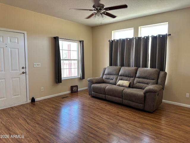 House for sale in Black Canyon City, Arizona