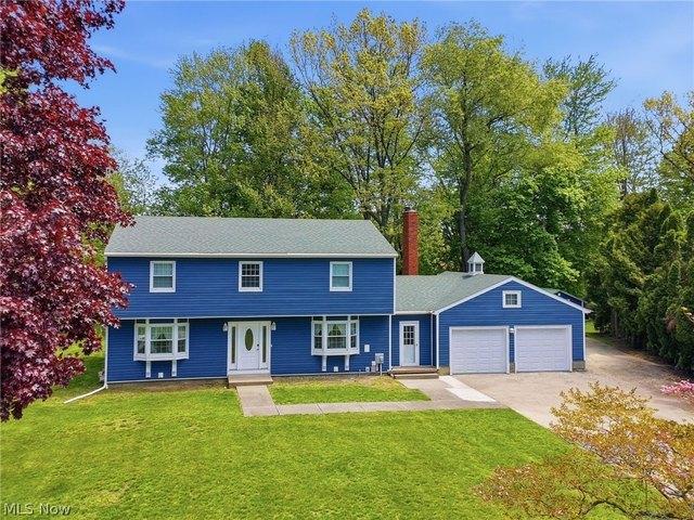 House for sale in Conneaut, Ohio
