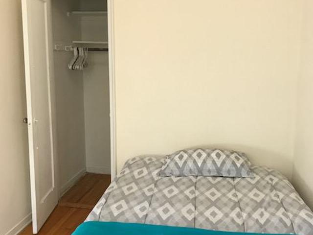 Room for rent in Arverne, New York