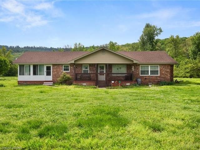 House for sale in Ark