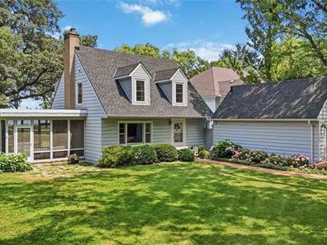 House for sale in Brights Grove, Ontario