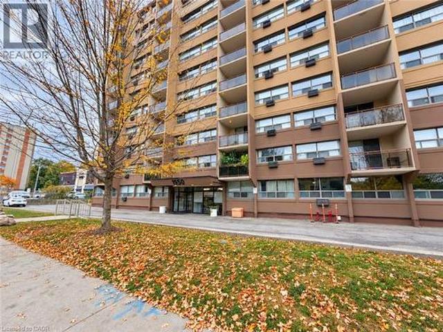 Condo for sale in Ainslie Wood West, Hamilton