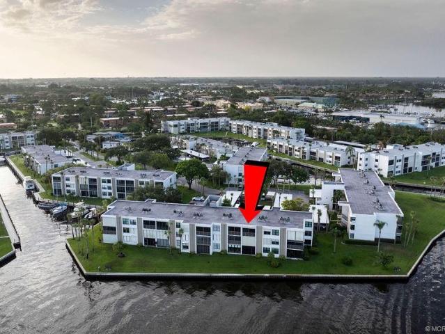 Condo for sale in Stuart, Florida